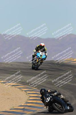 media/Mar-23-2025-CVMA (Sun) [[674f32b282]]/Race 3-Supersport Middleweight/